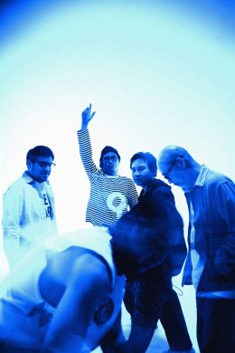 Apartment Khunpa ส่งเสียงท้าทายยุคสมัยที่ร้อนระอุกับเพลงแนว Psychedelic Rock สูงสุดสู่สามัญ ชีวิตวกวนไม่ต่างจาก "Roller Coaster"