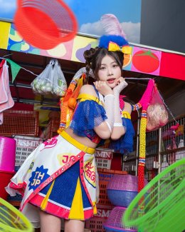 BNK48 x ลำไย ไหทองคำ x อิชิอิ โปรเจกต์คอลแลปครั้งใหญ่ "แค่เพียงมีเธอ" โปรดิวซ์โดย กอล์ฟ F.HERO