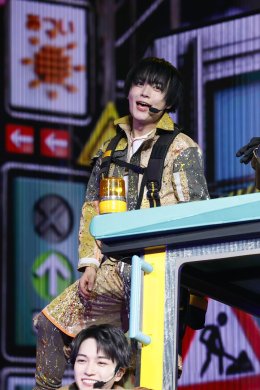 'なにわ男子' (Naniwa Danshi) ปิดฉากอารีน่าทัวร์「ND5」ฉลองครบรอบเดบิวต์ 5 ปีอย่างยิ่งใหญ่! จัดเต็ม 45 รอบการแสดงทั่วญี่ปุ่น ดึงแฟนเพลงกว่า 468,000 คน พร้อมเซอร์ไพรส์ประกาศคอนเสิร์ตโดม 4 รอบ ส่งท้ายปี 2026 ต้อนรับปี 2027