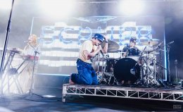 SCRUBB บุกออสเตรเลีย! จัดเต็ม 4 เมืองใหญ่ ใน "SCRUBB Australia Tour 2026" พร้อมเซอร์ไพรส์แขกรับเชิญพิเศษ 'วิน Sqweez Animal' ร่วมเติมเต็มโชว์สุดอบอุ่น