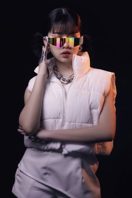 DaruNi (ดารุนี่) เสิร์ฟลุคใหม่สุดสตรอง!!! ปล่อยซิงเกิล "LET ME BE YOUR BOY" ประกาศศักดิ์ดาตัวแทนผู้หญิงยุคใหม่