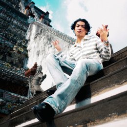 SEA. ปล่อยซิงเกิลใหม่ "ครั้งหนึ่ง" ดึง Z9 ถ่ายทอดรักแบบ Gen Z กลิ่นอายดนตรีไทย พร้อม SARAN ผู้อยู่เบื้องหลังผลักดัน ในฐานะศิลปินคนแรกของค่าย BALANCE MUSIC 