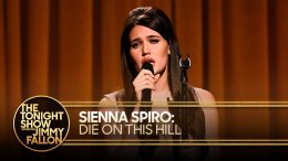 SIENNA SPIRO ศิลปินคลื่นลูกใหม่เสียงทรงพลังวัย 20 ปีจากอังกฤษ พา "Die On This Hill" เข้า Billboard Hot 100 ครั้งแรก! Ryan Tedder ชื่นชม "เสียงดีที่สุดเท่าที่เคยได้ยิน นับจาก Adele"