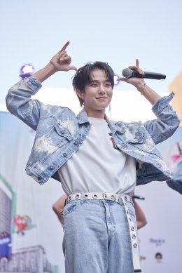 สยามแตก! 2 วัน วัยรุ่นครึ่งล้านแห่ร่วมงาน Pepsi, PMCU, NYLON Thailand present ‘Siam Music Fest 2023’ เทศกาลดนตรีฟรีที่ใหญ่ที่สุดในประเทศ! ขนทัพศิลปินตัวท็อปทั้งวงการเสิร์ฟความสนุกจัดเต็มทุกอณู