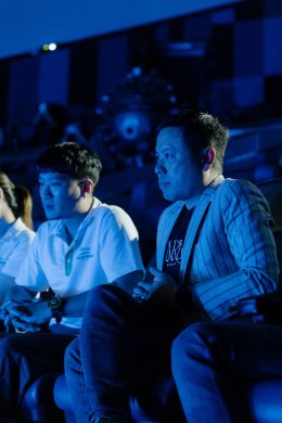 พักจากความวุ่นวาย แล้วไปฟังเพลงใต้แสงดาว "Chang Cold Brew Cool Club Presents STARLIGHT MUSIC FESTIVAL" ชวนเปิดประสบการณ์เทศกาลดนตรีใต้แสงดาว พบกับ 10 ศิลปินขวัญใจแฟนเพลงยุค 90s-2000s เจอกัน 30 ม.ค. 2570 ณ เวเนโต้ สวนผึ้ง ราชบุรี