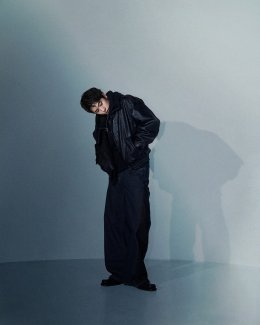 'SVRN' สะกดแฟนเพลงด้วย "WHY [Atelier Session]" ถ่ายทอดอารมณ์เพลงบาดลึก ร่วมกับ 'แม็ก The Darkest Romance'