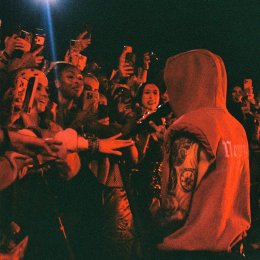 Justin Bieber ครองทุกโมเมนต์เดือนกรกฎาคม ให้แฟนๆ ติดตามกันยาวๆ ปล่อยคลิปเต็มงาน Coachella, ครบรอบ 1 ปีอัลบั้ม SWAG และขึ้นแสดงโชว์พักครึ่ง FIFA World Cup