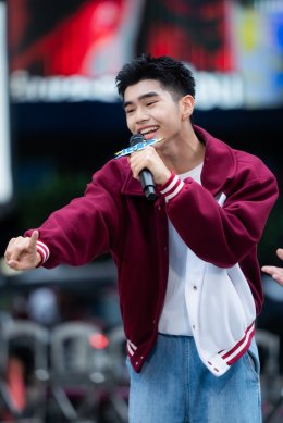 สยามดิสคัฟเวอรี่แทบแตก !! "CLASS CRUSH CRISIS" แท็กทีมโชว์ Busking#2 ยกก๊วนมาปล่อยพลังสดใสเต็มพิกัด! ก่อนนับถอยหลังสู่ FINAL EPISODE