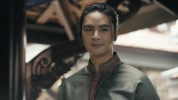 อยุธยาแตก 'เล้ง' ทำ "ทุเรียนทอด" มัดใจ 'เชฟป้อม' ได้ใจ 'ออกัส' เต็มๆ ตกดึกหามกันเข้าห้องปล่อยเคมีปีศาจสวีทเยิ้ม! ในซีรีส์ "บุพเพสันนิวาส" คืน 28 ก.ค.นี้