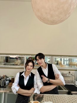 "ข้าวโพด" เปิดโหมดศิลปิน ส่งเพลง "ฟอร์ม (Form)" คืนความสุขแฟนๆ ส่งท้ายปี ดึง "AUTTA" นั่งแท่นโปรดิวเซอร์