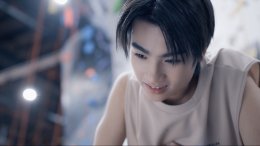 'มิ้ล - นิวเยียร์' ชวนจับตารักครั้งนี้จริงหรือหลอก? ผ่านเพลงใหม่ "รักหลอก (Ghosted Love)" เตือนดูให้ดี ก่อนใจจะโดนหลอก