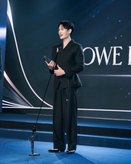 พาเวล นเรศ  คว้ารางวัล  HOWE HOTTEST ACTOR AWARD ในงาน HOWE AWARDS 2026