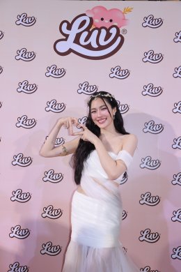 "ลัฟ นมโอ๊ต" เปิดตัวยิ่งใหญ่! นมทางเลือกแบรนด์ใหม่ล่าสุด ในเครือเฮอริเทจ พร้อมคว้า "หลิงหลิง คอง" นั่งแท่นพรีเซ็นเตอร์
