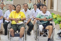 'ใหม่ เจริญปุระ' ร่วมกับ กัลยาณมิตร และกลุ่มแฟนคลับ ส่งมอบขาเทียมให้วีรบุรุษทหารผ่านศึก พร้อมใส่ขา "ใหม่" ให้พี่ทหาร เพื่อเติมเต็มก้าวที่ขาดหาย