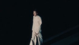 สุดล้ำ! MV "Let Loose" ซิงเกิลใหม่จาก 'แจ็คสัน หวัง' ถ่ายทำด้วย iPhone 17 Pro ทุกขั้นตอน