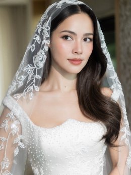 โมเมนท์แห่งปี! 'ญาญ่า-ณเดชน์' ฉลองมงคลสมรส ณ โรงแรมดุสิตธานี อย่างอบอุ่น