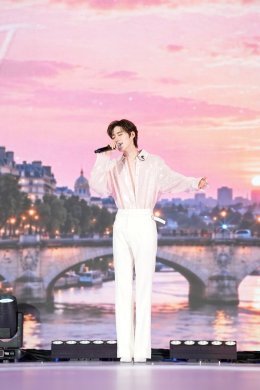 'พีพี-กฤษฏ์' เสิร์ฟความสดใสออร่าเปล่งประกาย!! ในงาน "MizuMi x PP Krit - THE PINK AURA"