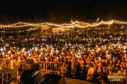 "บ้านไร่ 1308 มิวสิกเฟสฯ: ทำถึง!!! ดึงศิลปินเเถวหน้าเมืองไทย เสิร์ฟความฟินให้ชาวเพชรบุรีเหยียบหมื่น ตั้งเเต่บ่าย 3 ยันตี 4