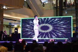 #ฟินยิ้มใหญ่! ปอนด์ ณราวิชญ์ เสิร์ฟโมเมนต์ความฟินแบบใกล้ชิด ในงาน "BANGKOK SHOPPING FESTIVAL ยิ้มใหญ่ งามวงศ์วาน"