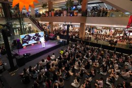 #ฟินยิ้มใหญ่! ปอนด์ ณราวิชญ์ เสิร์ฟโมเมนต์ความฟินแบบใกล้ชิด ในงาน "BANGKOK SHOPPING FESTIVAL ยิ้มใหญ่ งามวงศ์วาน"