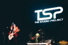 "บ้านไร่ 1308 มิวสิกเฟสฯ: ทำถึง!!! ดึงศิลปินเเถวหน้าเมืองไทย เสิร์ฟความฟินให้ชาวเพชรบุรีเหยียบหมื่น ตั้งเเต่บ่าย 3 ยันตี 4