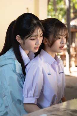 "Shock Me Girls รักช็อตใจ ยัยช็อตฟีล" ปล่อยแก๊งเด็กแสบ 'โมเน่ต์-แพรว-แจนรี่-มารีน' เสิร์ฟความกวนสุดปั่นตอนแรก! เปิดเทอมนี้หัวใจใครจะโดน "ช็อต" ก่อนกัน? 