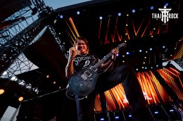 THAI ROCK FEST 2026 ครั้งแรกสุดยิ่งใหญ่! รวมวงดัง-ขนเพลงฮิตยุคทอง จัดเต็ม แสง สี เสียง ถูกใจชาวไทยร็อก