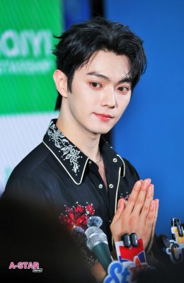 "iQIYI Starship: Spring of The Blade Meet and Greet in Thailand" 'สวีข่าย' เสิร์ฟโมเมนต์ ตกแฟนไทยหนักมาก เผยเรื่องหลังกล้องจากปากพระเอก พร้อมโชว์สดจาก 'เสี่ยวอาชี-คังจื่อฉี'