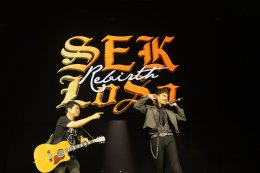 ยิ่งใหญ่สมศักดิ์ศรีร็อคสตาร์! 'เสก โลโซ' บุกเดอะมอลล์โคราช ขน 23 เพลงฮิต "SEK LOSO Rebirth KORAT" พร้อมซีนกราบแม่บนเวทีต้อนรับวันแม่แห่งชาติ