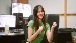 Violette Wautier ถ่ายทอดเรื่องราวความรักอันสวยงามท่ามกลางความมืดมิดใน "Starlight" เพลงประกอบซีรีส์ CLAIREBELL คลั่ง/รัก/นักโทษ โดยผู้จัด ใหม่ ดาวิกา โฮร์เน่ และ เต๋อ ฉันทวิชช์ 