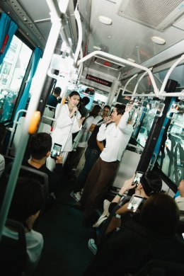 JAOKHUN เปิดตัว EP แรกในชีวิต "TAKE OFF" ชวนแฟนเพลงร่วมออกเดินทางใน "JAOKHUN TAKE OFF RIDE SESSION" บนรถบัสสุดเอ็กซ์คลูซีฟ