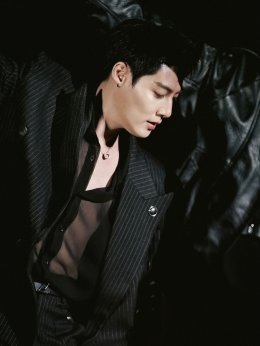 เปิดประตูสู่ "THE CROW CLUB" อีกาสมาคม  มิติใหม่ของซีรีส์บอยเลิฟกับภารกิจเหนือคาดเดา ความสัมพันธ์ที่น่าค้นหา และความจิ้นของ 8 หนุ่ม 4 คู่ ที่ทำให้ใจเต้นแรง ในงาน "THE CROW CLUB FIRST PREMIERE"