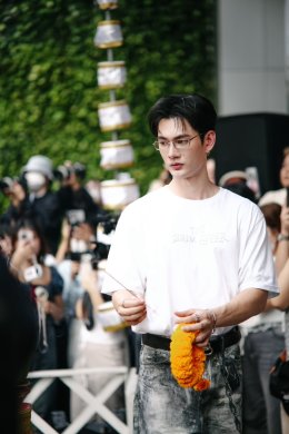CHANGE2561 ถือฤกษ์งามยามดีจัดพิธีบวงสรวงเพื่อความเป็นสิริมงคล "THE GRIM LOVER" (รักลืมตาย) 'พูห์ - พาเวล' ชวนลุ้นรักต้องห้ามระหว่าง 'มนุษย์' กับ 'ยมทูต'