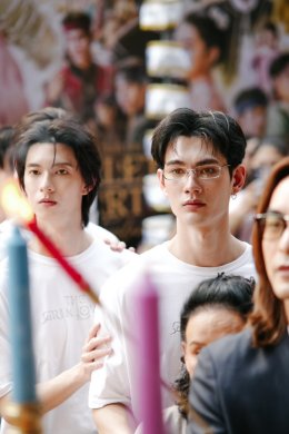 CHANGE2561 ถือฤกษ์งามยามดีจัดพิธีบวงสรวงเพื่อความเป็นสิริมงคล "THE GRIM LOVER" (รักลืมตาย) 'พูห์ - พาเวล' ชวนลุ้นรักต้องห้ามระหว่าง 'มนุษย์' กับ 'ยมทูต'