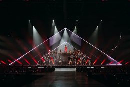 THE TITANS CONCERT สร้างตำนานคอนเสิร์ตแห่งปี 4 มหาเทพ 'BAMBAM  JEFF SATUR  PP KRIT  TIMETHAI' สร้าง "สงครามแห่งความสุข" สุดตราตรึง ครอง X อันดับ 1 ไทย 2 วันซ้อน ทะยานติดเทรนด์โลก