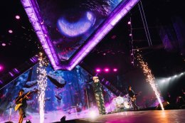 ทำถึง!! "ENCHANTED FEST 2025" เสิร์ฟมิวสิกเฟสธีมฮาโลวีนสุดหลอน จัดหนักแสง สี เสียง พร้อม 8 ศิลปินตัวท็อปของประเทศ!!