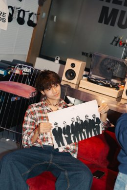 สนุกจนลืมเวลา! รวมตัวแฟนๆ Maroon 5 ชาวไทย ร่วมฟังเพลงเพราะจากอัลบั้มใหม่ Love Is Like ชมการแสดงสดสุดเท่จาก อะตอม ชนกันต์ กลับบ้านพร้อมรอยยิ้มกันถ้วนหน้า