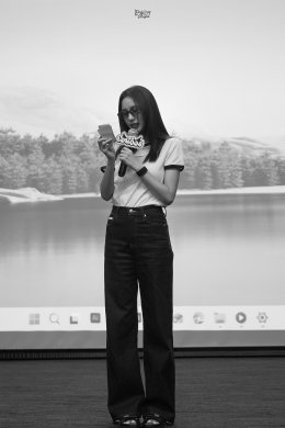 'เอนจอย ธิดารัตน์' ร่วมกับแฟนคลับจัด The Birthday Art Gallery ภายใต้คอนเซ็ปต์ THE CHAPTER OF YOU, A STORY OF US บอกเล่าเรื่องราวการเดินทางของตนเองผ่าน 5 Chapters พร้อมแบ่งปันความสุขในวันคล้ายวันเกิด