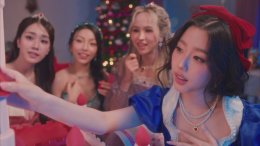 หัวใจละลาย! 4EVE ในลุค "เจ้าหญิงทั้งเจ็ด" เปิดแคมเปญ The Magical Stars ฟีลกู๊ดทั่วกันที่ศูนย์การค้าเซ็นทรัลทั่วประเทศ