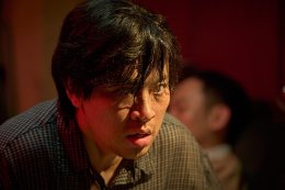 "The Ugly หน้าเกลียด" พลิกเกม! เผยทุนสร้างเพียง 2 พันล้านวอน ถ่าย 13 คิว ขึ้นแท่นหนังคุ้มทุนเร็วที่สุดแห่งปี