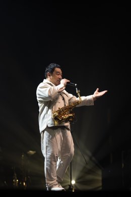 เต็มอิ่มด้วยหัวใจและเสียงดนตรี "LIFE MUSIC / ชีวิตดนตรี" ปิดฉากอย่างเรียบง่ายและงดงาม 'โก้ มิสเตอร์แซกแมน' และ 'ป้อม ออโต้บาห์น' ส่งต่อความรู้สึกผ่านบทเพลงที่คุ้นเคยและเปี่ยมความหมาย