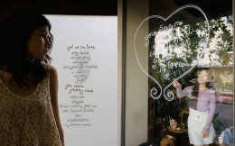 เริ่มแล้ววันนี้! ชวน Livies ชาวไทยเช็กอิน Olivia Rodrigo "you seem pretty sad for a girl so in love" Album Pop-Up Experience at Piccolo Vicolo พร้อมลุ้นรับของรางวัล ตั้งแต่วันนี้ - 31 กรกฎาคมนี้