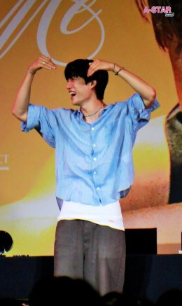 KAI อ้อน "เอื้อยครับ" ชวน EXO-L มาเดตกันกลางงาน Shopee x KAI Wait On Me FANSIGN EVENT พร้อมเปิดโหมด ON ต้อนรับความร้อนแรง  ทะลุองศากับคอนเสิร์ตเดี่ยวครั้งแรกในไทย