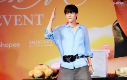 KAI อ้อน "เอื้อยครับ" ชวน EXO-L มาเดตกันกลางงาน Shopee x KAI Wait On Me FANSIGN EVENT พร้อมเปิดโหมด ON ต้อนรับความร้อนแรง  ทะลุองศากับคอนเสิร์ตเดี่ยวครั้งแรกในไทย