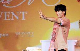 KAI อ้อน "เอื้อยครับ" ชวน EXO-L มาเดตกันกลางงาน Shopee x KAI Wait On Me FANSIGN EVENT พร้อมเปิดโหมด ON ต้อนรับความร้อนแรง  ทะลุองศากับคอนเสิร์ตเดี่ยวครั้งแรกในไทย