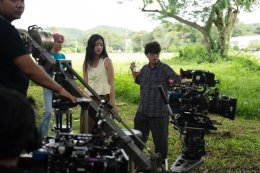 'ตู-ต้นตะวัน' อัปสกิลการแสดง ร่วมงานกับ 'ลุงหิมะ' (โกฮังวัยแก่) เผยเบื้องหลังทีมเวิร์กสุดอบอุ่น ในหนัง โกฮัง..หัวใจโกโฮม (2 เมษายนนี้ ในโรงภาพยนตร์)