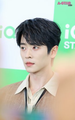 "2026 iQIYI Starship" พา 'เฉิงเหล่ย' บุกไทย เสิร์ฟปรากฏการณ์สุดเอ็กซ์คลูซีฟ! แฟนคลับกรี๊ดสนั่นต้อนรับ iQIYI International Global Ambassador คนล่าสุด  