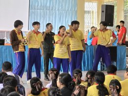 ทัพนักแสดง "เดอะโค้ช รถขนฝัน" บุก School Tour มอบความใกล้ชิด - โชว์เพลงประกอบภาพยนตร์ครั้งแรก! ก่อนเข้าฉายในโรงภาพยนตร์ 8 ตุลาคมนี้