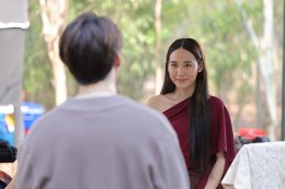 "นากรักมาก" เพลงประกอบภาพยนตร์ "นากรักมาก ม๊ากมาก"  จาก 'ญดา นริลญา' ที่อยากบอกว่ารักม๊ากมาก แต่กลัวจะเสียเธอไป