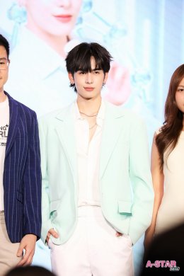 Dr.PONG เดินเกมรุกด้านงานวิจัย เปิดตัว activeIN Series นวัตกรรมระดับโลก ดึงคู่จิ้นสุดฮอต เพิร์ธ-แซนต้า นั่งแท่นพรีเซนเตอร์ เจาะกลุ่มคนรุ่นใหม่ บูสต์ผิวสวยทันใจ